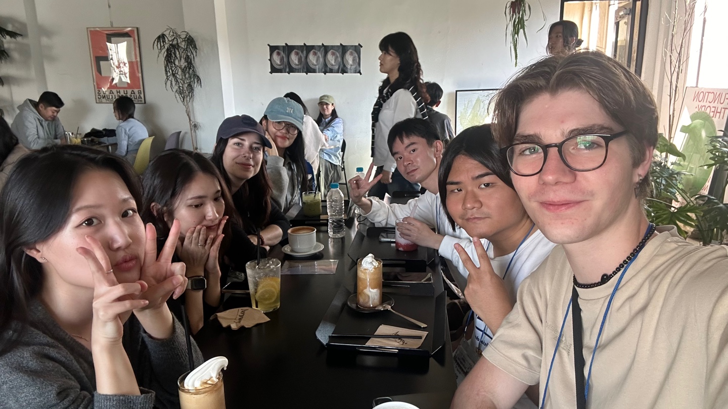 แแ
ขแผแ
แ
ตแแ
กแซแแ
ตแฏ Group4_2.jpeg image